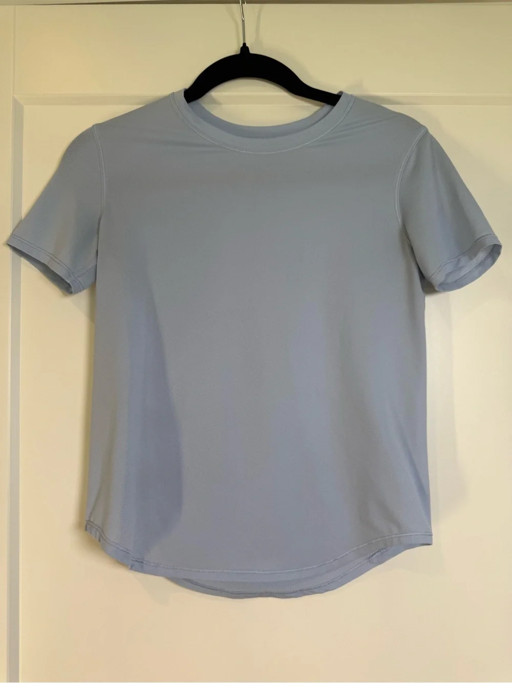 Lululemon Light Blue Short Sleeve Running Athletic Shirt Size 2